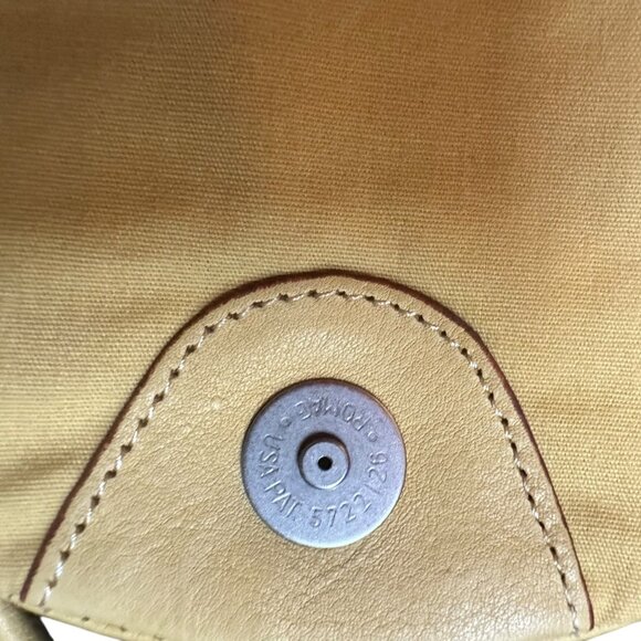 Fossil Genuine Leather Purse Yellow Crossbody Bag Zippered Pocket Snap Closure - Picture 5 of 5
